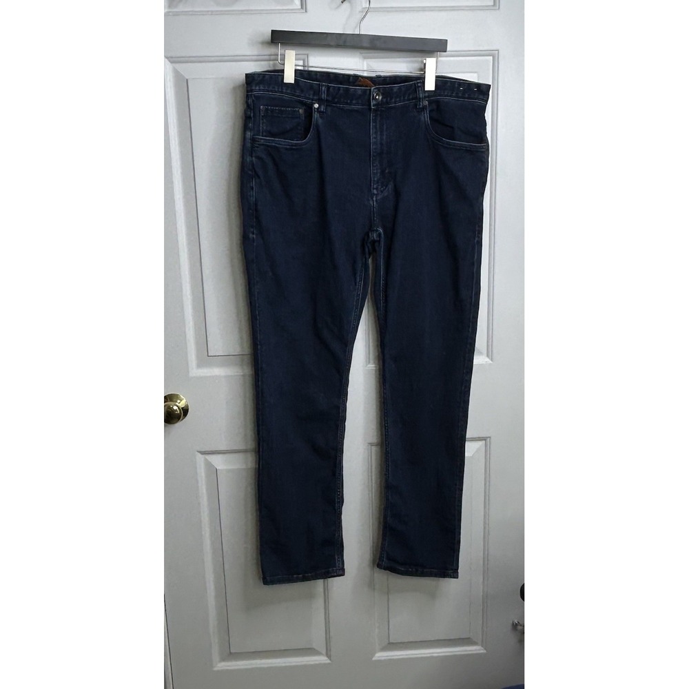 Tommy Bahama Jeans Men's 44 x 32 ** Blue Darker Medium Wash READ* - Picture 1 of 11